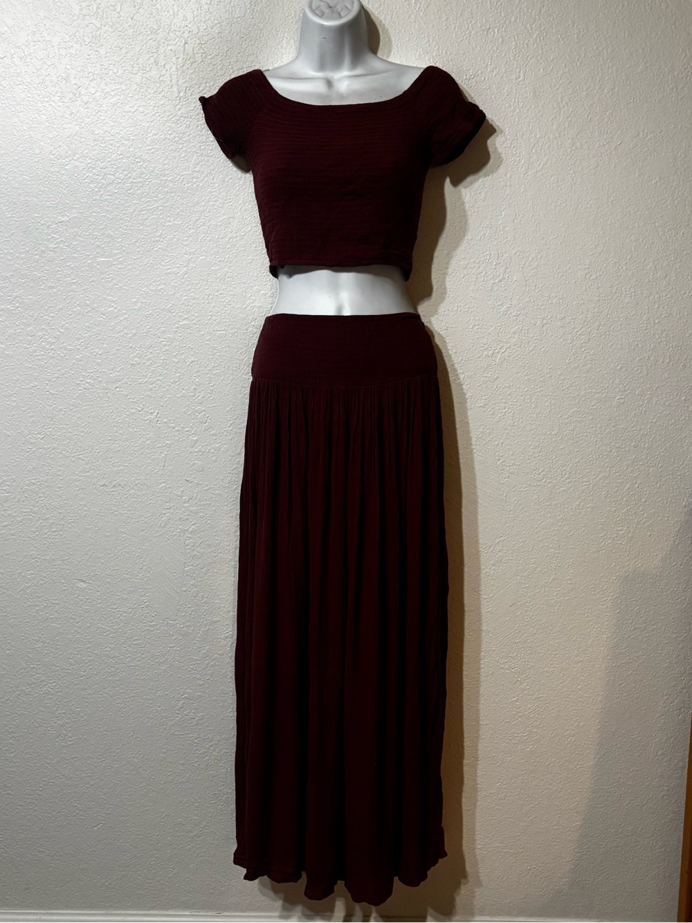 ILLA ILLA Boho Resort Wear Smocked Crop Top and Maxi Skirt Set Large